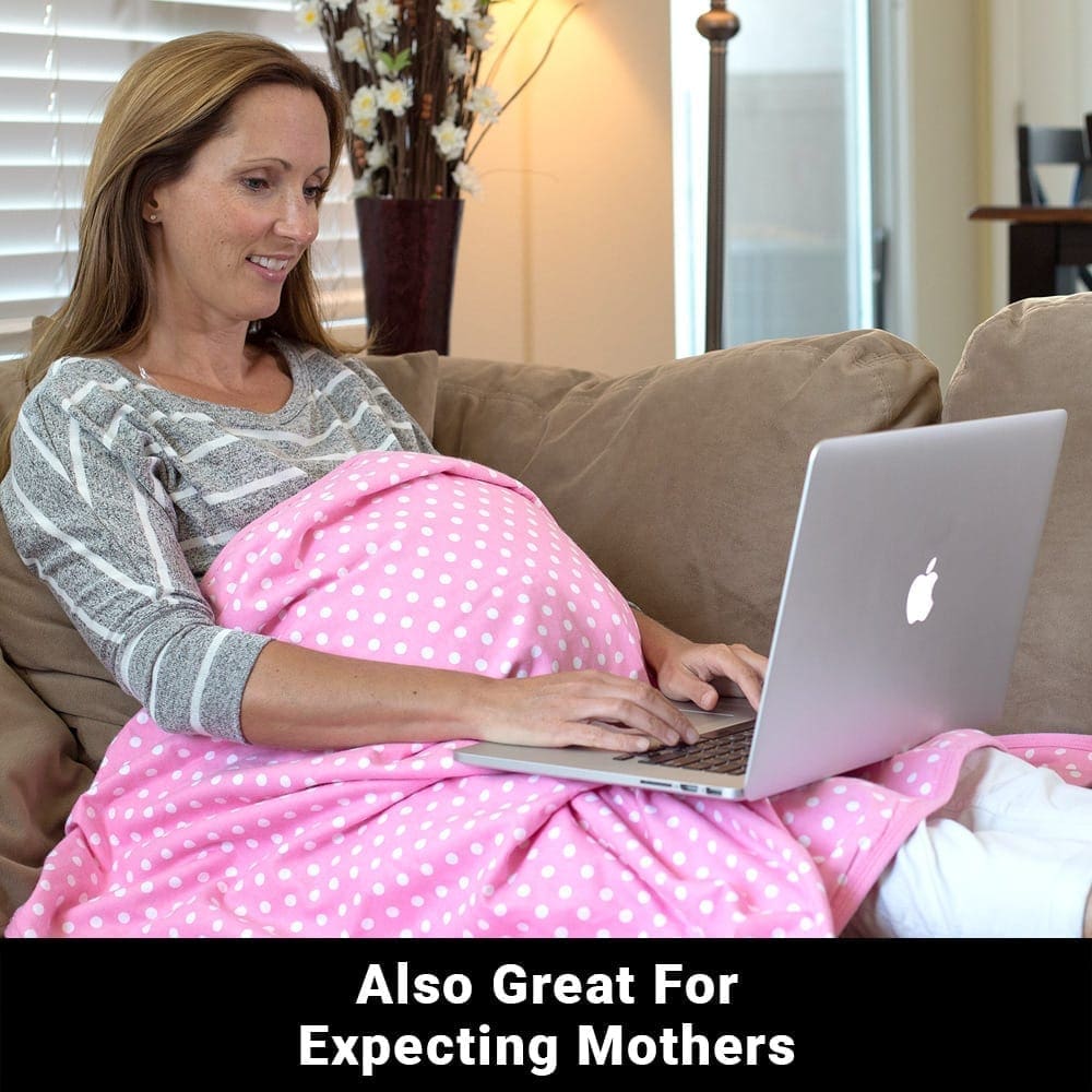 The SYB baby blanket is a great way to protect a baby bump from radiation.